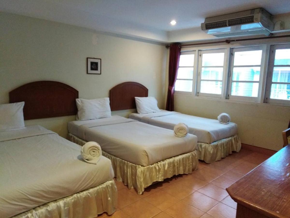 Oyo 897 Ansu Hotel HHQ Zewnętrze zdjęcie