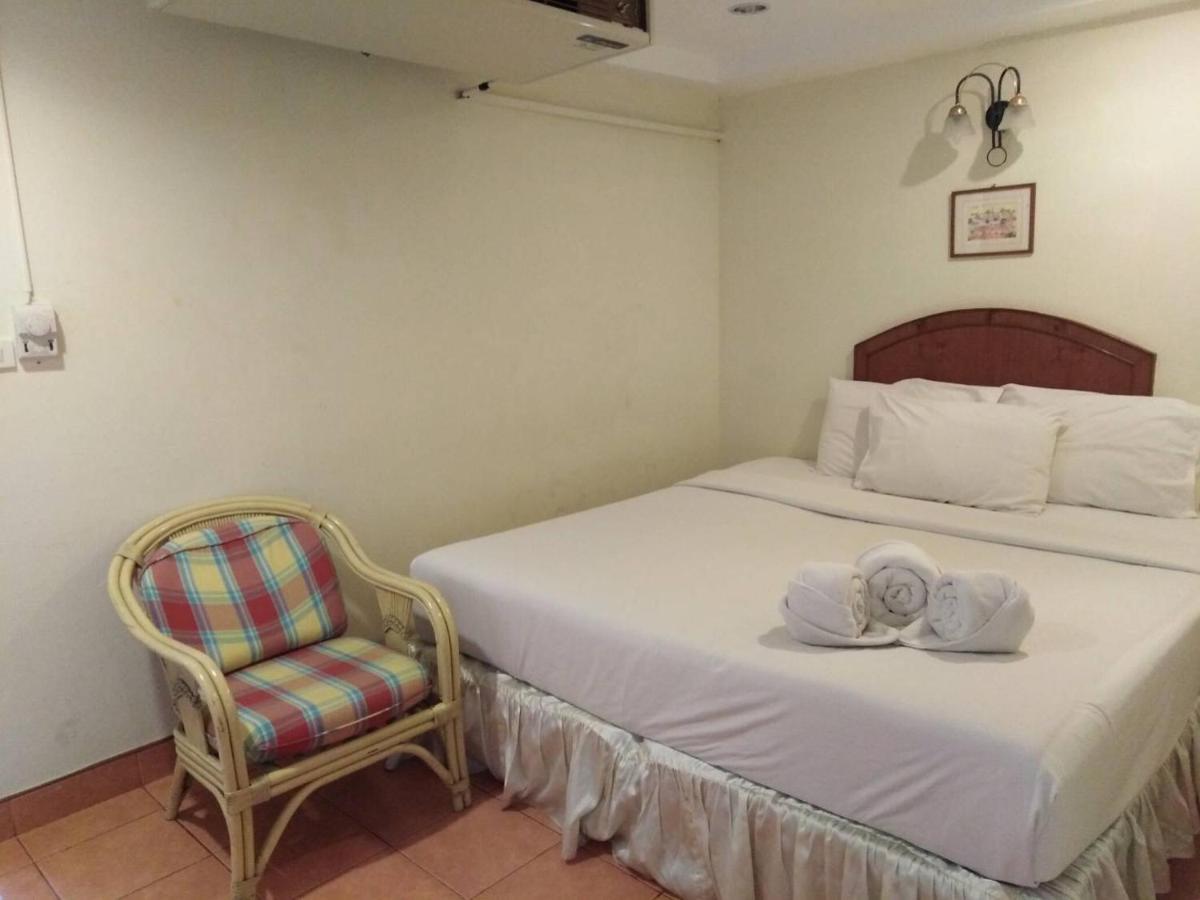 Oyo 897 Ansu Hotel HHQ Zewnętrze zdjęcie
